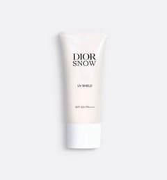 Merry様専用 Dior Snow UV Shield 30ml SPF50+のサムネイル