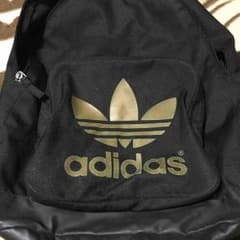 adidas リュックのサムネイル
