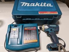 マキタ　充電式インパクトドライバー　makitaのサムネイル