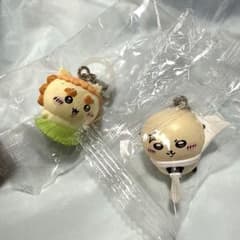 ちいかわ　チャーム　ラッコ　シーサーのサムネイル