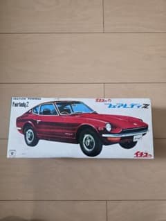イチコー　フェアレディーZ 初代　ブリキ玩具　自動車模型　レトロ　箱付き イチコー フェアレディーZ 初代 ブリキ玩具 自動車模型 レトロ 箱付き