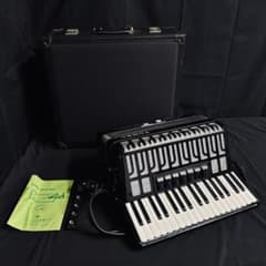 ◆TOMBO アコーディオン 90-35 合奏用　899 ◇TOMBO アコーディオン 90-35 合奏用 899 - メルカリ