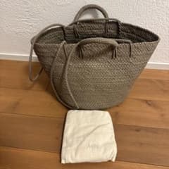 美品Aeta BASKET M +SHOULDER レザーカゴバッグ グレージュ - メルカリ