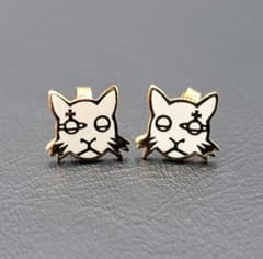 美品 ヴィヴィアンウエストウッド ピアス キャット オーブ ゴールド 