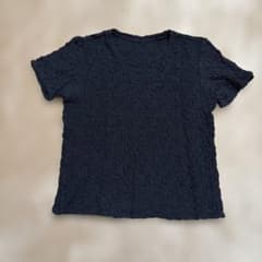 UNIQLO クルーネックTシャツ ブラックのサムネイル