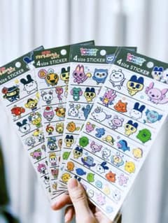 【正規品】たまごっち4サイズステッカー４枚セットのサムネイル