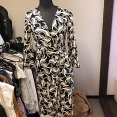ダイアンフォン☆ワンピース訳ありのサムネイル