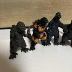 ゴジラ、フィギュアセット5体のサムネイル