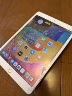 ジャンク】Apple iPad 本体 第7世代 ゴールド wifiモデル - メルカリ