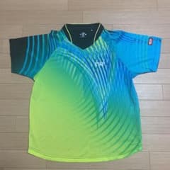 卓球ユニフォームのサムネイル