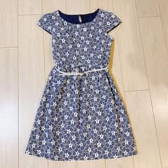 【any sis】花柄レースワンピースのサムネイル