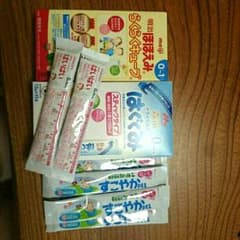 ベビー用ミルクのサムネイル