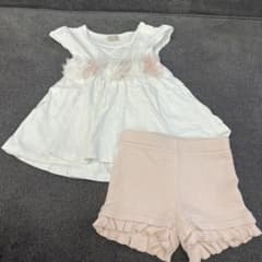 ♡ petit main フラワートップスとショートパンツセット ♡のサムネイル