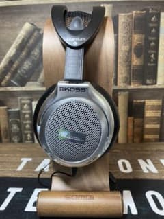 Koss UR40 (折りたたみ)のサムネイル