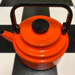 ルクルーゼ ル・クルーゼ　最終価格！のサムネイル