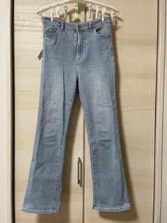 SNIDEL ハイウエスト フレアパンツ デニムのサムネイル