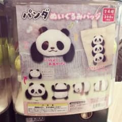 パンダ ぬいぐるみバッジ ガチャガチャのサムネイル