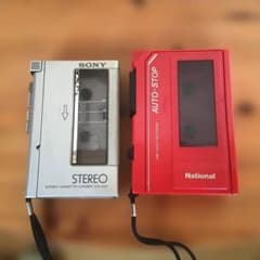 ジャンク　ナショナル　カセットプレーヤー　レッド　レトロ　ウォークマン 昭和レトロSony 、ナショナルカセットプレーヤー2台セットジャンク品
