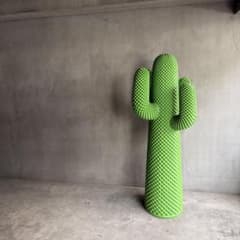希少　Gufram Cactus リプロダクト ハンガー　ミッドセンチュリー 希少 Gufram Cactus リプロダクト ハンガー ミッドセンチュリー - メルカリ