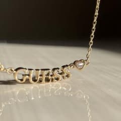 guess ネックレス　ゴールドのサムネイル