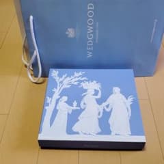 Wedgewood　角皿のサムネイル
