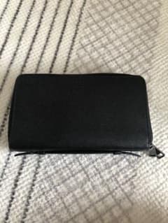 【大幅値引き】COACH ダブルファスナー財布のサムネイル