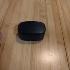 ダイソー　Bluetooth　ブラック イヤホンケース USB Type-Cのサムネイル