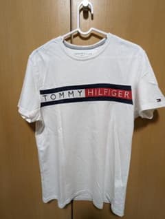 【夏物トップス】TOMMY HILFIGERロゴカットソーのサムネイル