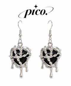 pico. ブラックハートシルバー　ピアスのサムネイル