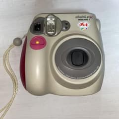 チェキ本体FUJI FILM INSTAX MINI7のサムネイル