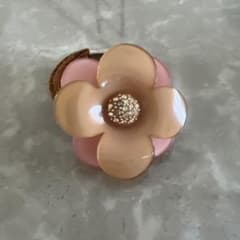 LAURENT OLIVIER 花型ヘアアクセサリーのサムネイル