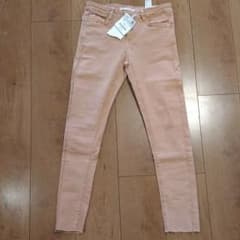 新品　ZARA　スキニーパンツ　ピンク系のサムネイル
