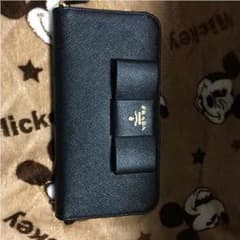 Prada財布のサムネイル