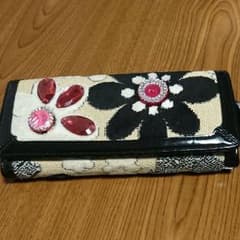 シンクビー長財布のサムネイル