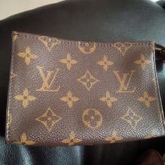 LOUIS VUITTON　ポーチのサムネイル