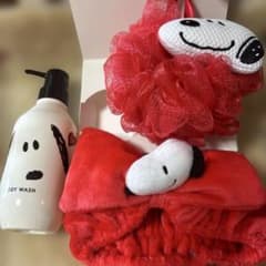 cosme kitchenのボディウォッシュ&スクラブタオル&ヘアーバンドセット 