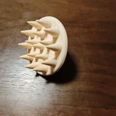 頭皮マッサージブラシのサムネイル