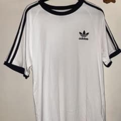 adidas アディダス Tシャツのサムネイル