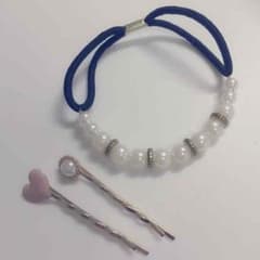 ヘアアクセサリー３点セットのサムネイル