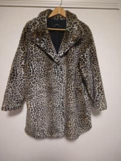 ZARA　フェイクファーコート　レオパード　XLサイズのサムネイル