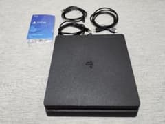 PlayStation4 ジェット・ブラック 500GBのサムネイル