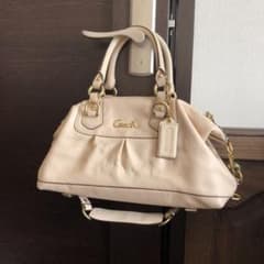 可愛いcoachのバックです！のサムネイル