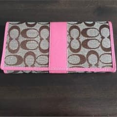 長財布 くまのキーホルダーのサムネイル