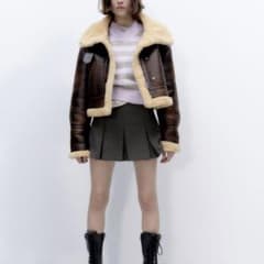 ZARA／ボックスプリーツ入りスカンツのサムネイル