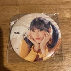 twice モモ シーグリ2021 on&off 缶バッジのサムネイル