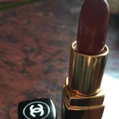 ほぼ新品！シャネルの口紅のサムネイル