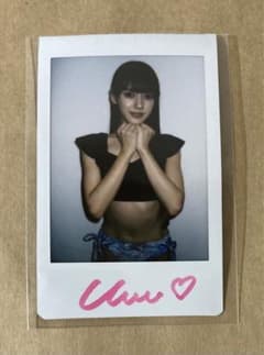 八掛うみ 直筆サイン入り チェキ② - メルカリ