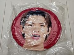 Hayato Sano's fluffy face cushion!