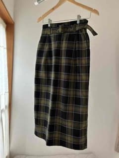 ●ジェシー⭐︎さん専用●タータンチェックタイトスカート　ローリーズファームのサムネイル