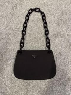 PRADA プラダ ショルダーバッグ ブラックのサムネイル